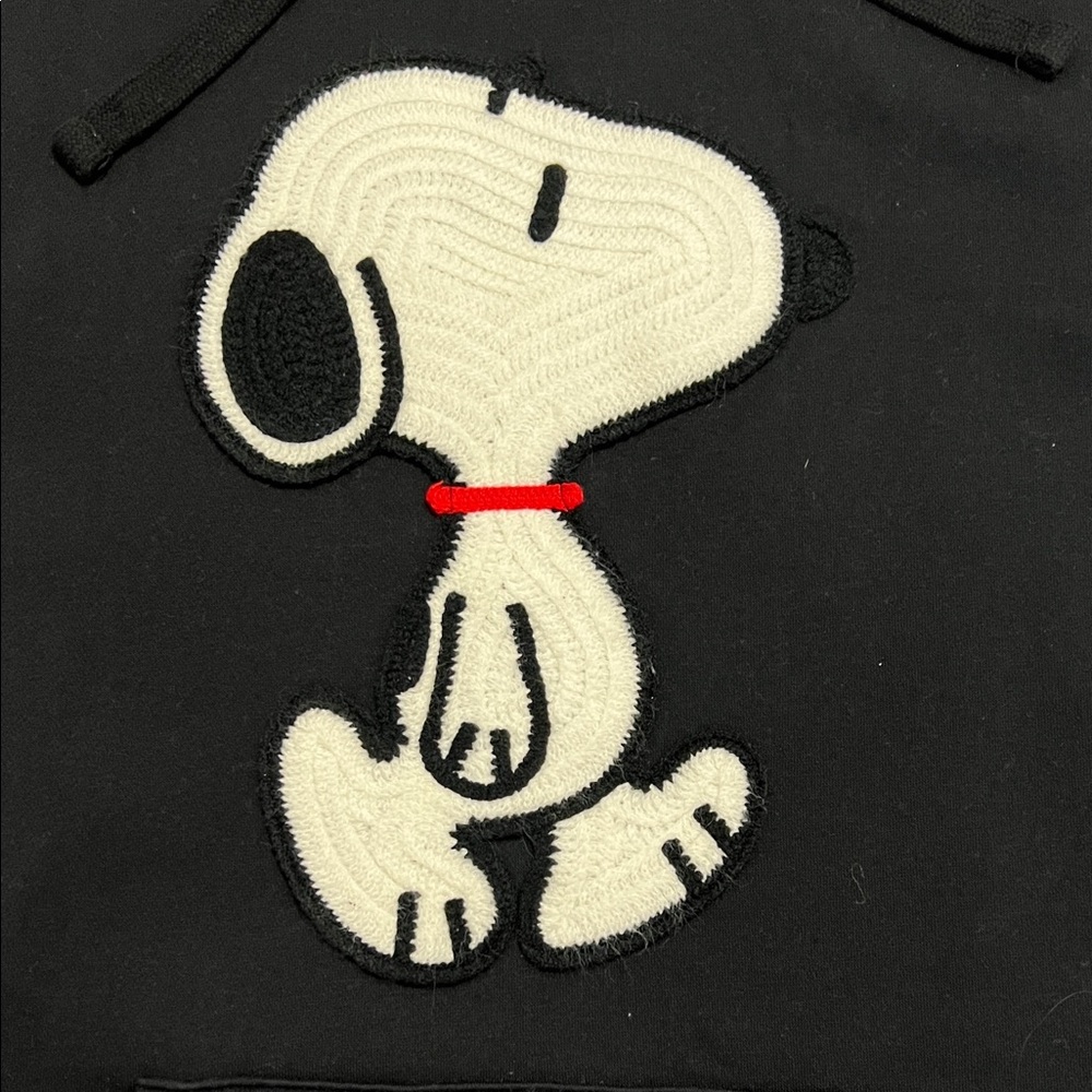 Peanuts Black Snoopy Hoodie - Picture 2 of 9